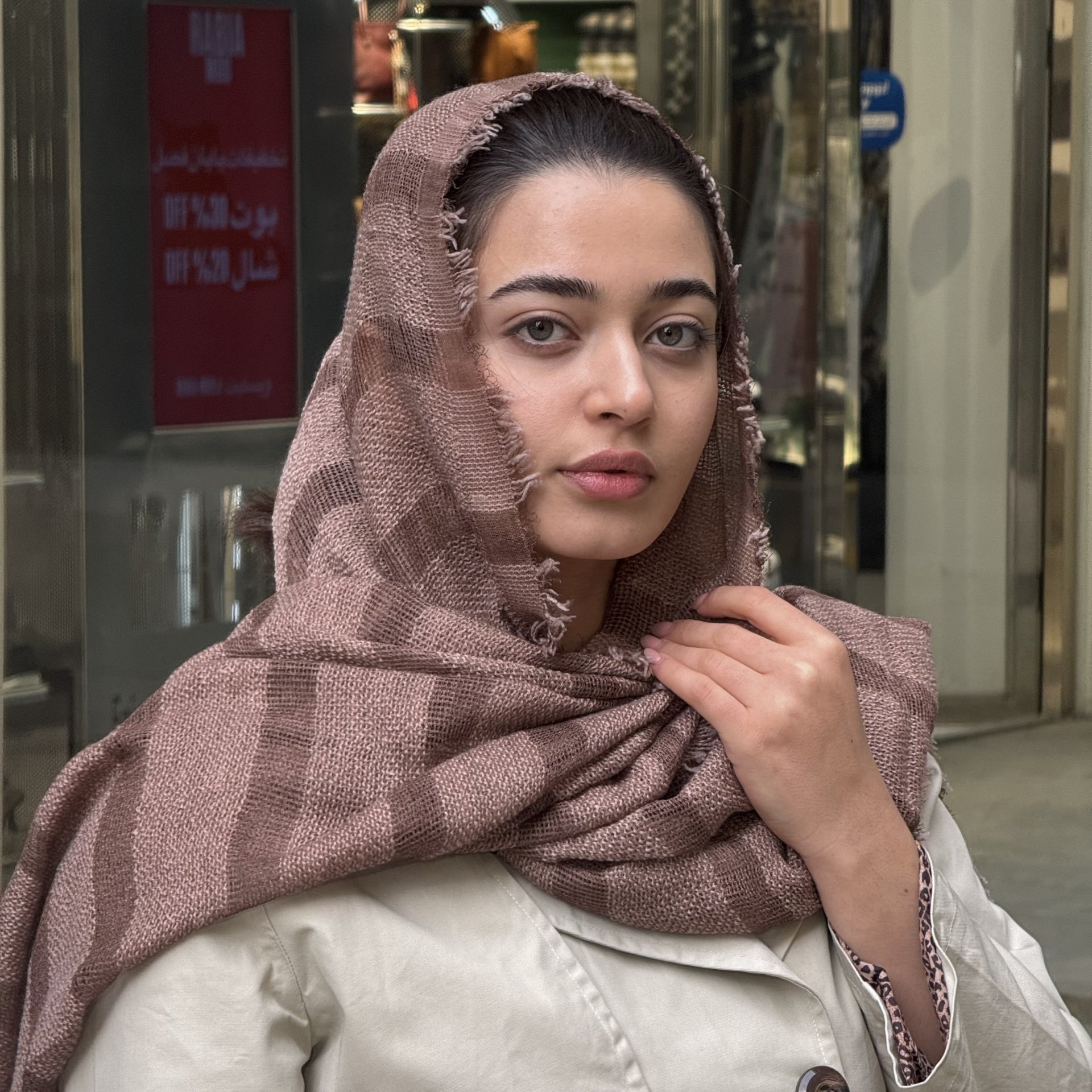 شال راه‌راه کنفی قهوه‌ای مدل 112