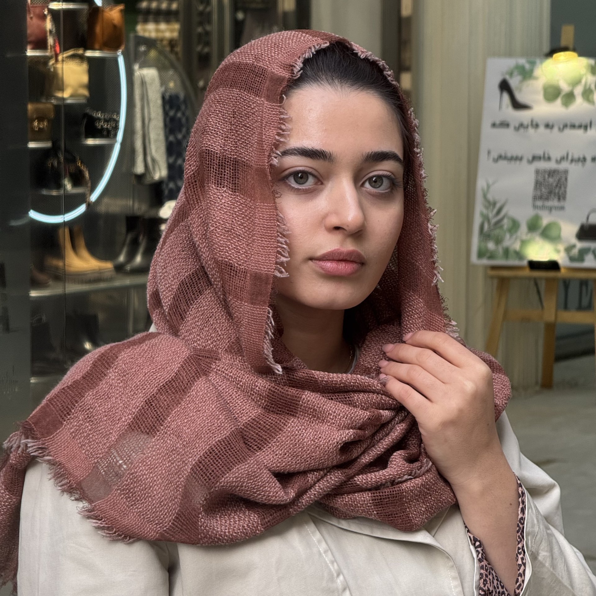 شال راه‌راه کنفی عنابی مدل 116