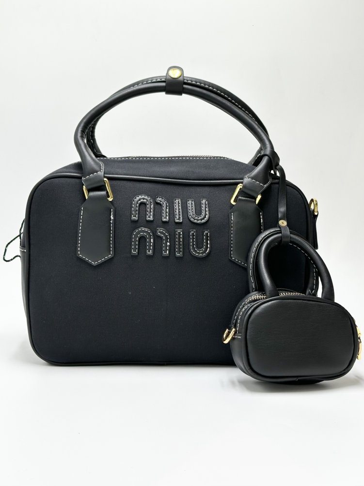 کیف زنانه MIU MIU — تصویر 3